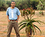 Voyage à Madagascar, dans le Sud profond de Madagascar, aux pays de l'Androy et de l'Anosy - Didieraceae, aloes et plantes des regions semi-desertiques - webmaster Ravo.Madagascar, Ratsimbazafy Ravo Nomenjanahary
