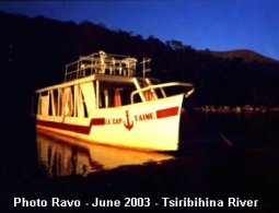 Trip in Madagascar, cruise on Tsiribihina river, Ravo.Madagascar pictures