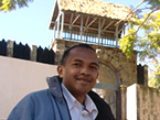 Le lieu où fut convoqué le peuple, c'est Ambohimanga Antananarivo, Ambohimanga, Madagascar, le Rova Palais de la Reine et Ratsimbazafy Ravo Nomenjanahary - un site de Pensee Chretienne, Webmaster Ravo.Madagascar